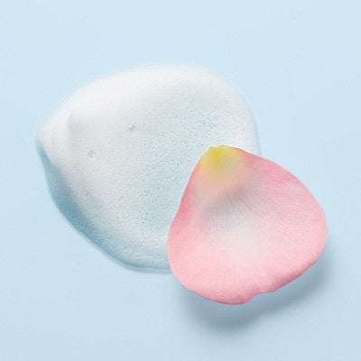 NUXE® Very Rose beruhigender Reinigungsschaum zur sanften Gesichtsreinigung empfindlicher Haut